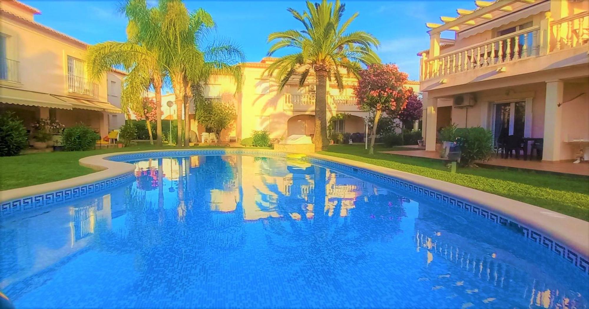 La Giralda 2 Denia Les Marines Apartment Екстериор снимка